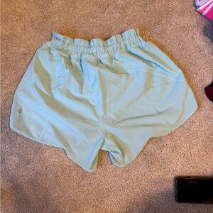 Size 12 5 inch blue lululemon speed up short